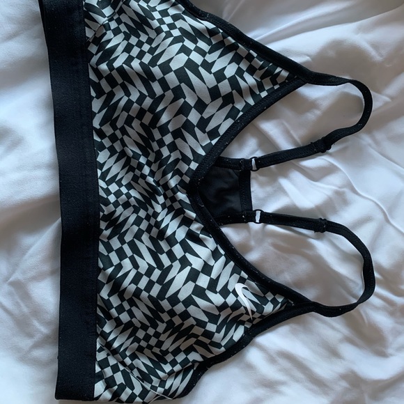 Nike Other - Nike Indy Sports Bra